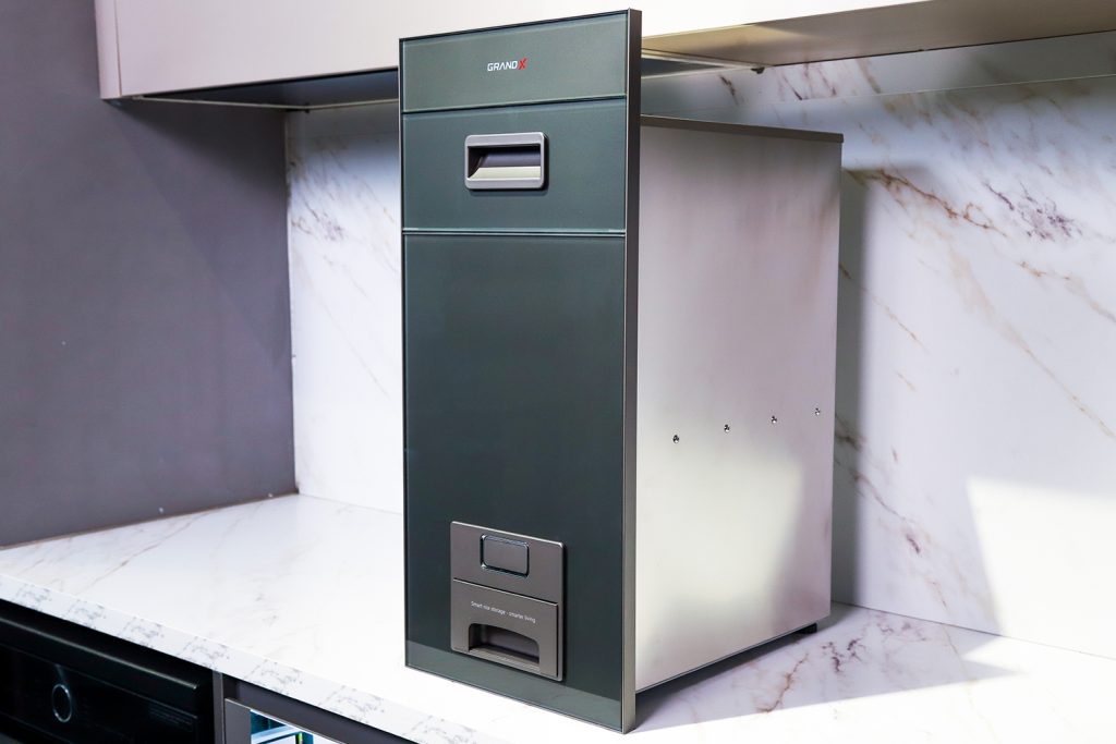Thùng gạo mặt kính nút nhấn GrandX XR.G302G – hình 3
