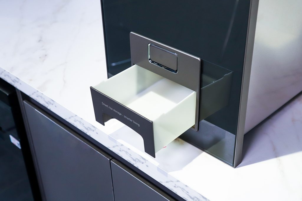 Thùng gạo mặt kính nút nhấn GrandX XR.G302G ảnh 7